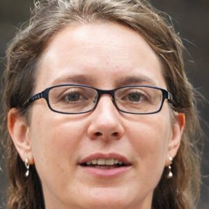 Ευαγγελία Κωνσταντίνου - Συγγραφέας